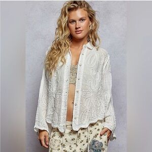 POL White Embroidered Button Down Shirt One Size